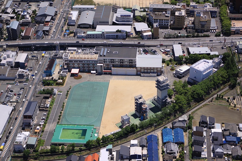 消防学校の航空写真です。