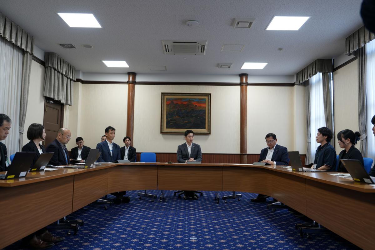 報告会の様子