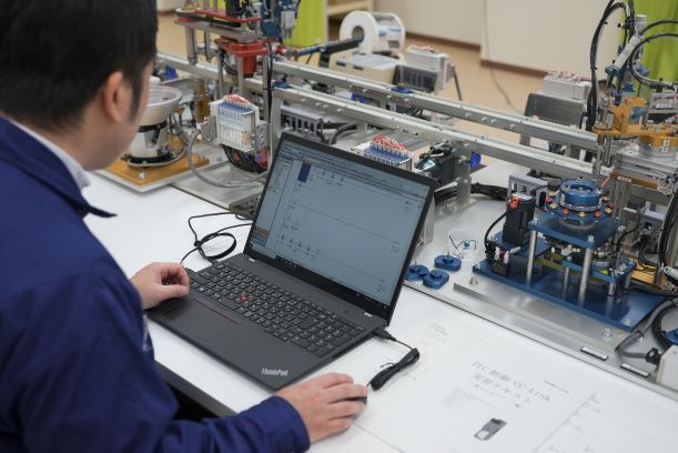 自動制御ラインのプログラミング
