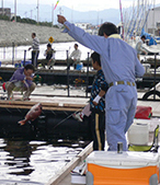 海釣ぽーと田尻の釣り風景