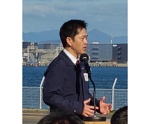 来賓として挨拶をする知事