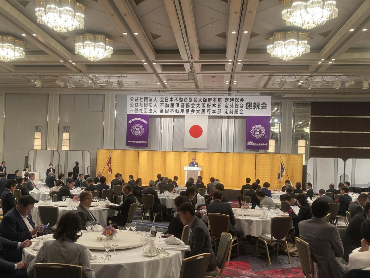 懇親会の様子