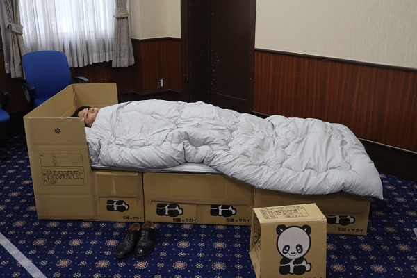 段ボールベッドの写真