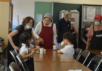 喫茶めだか組1